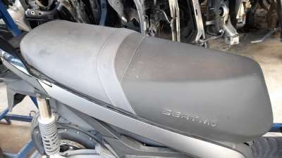 Recambio de asiento delantero para seat mo 2024- mo referencia OEM IAM ASIENTO  