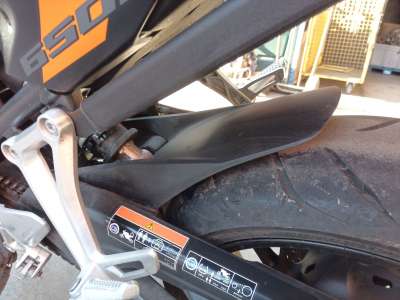 Recambio de guardabarros trasero para honda cb (501cc - ) - cb 650 f (rc75) referencia OEM IAM 80103MJED00  