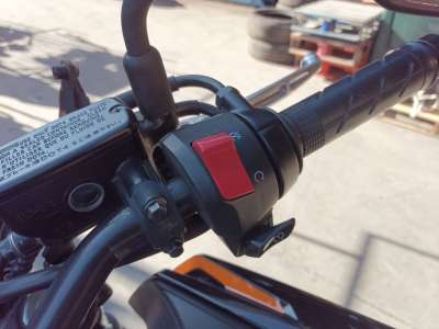 Recambio de piña luces derecha para honda cb (501cc - ) - cb 650 f (rc75) referencia OEM IAM 35130MJEDF1  