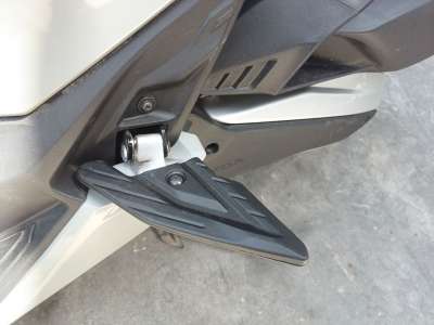 Recambio de estribo lateral para honda pcx - pcx 125 (jk05) referencia OEM IAM 50740K1ZJ10  