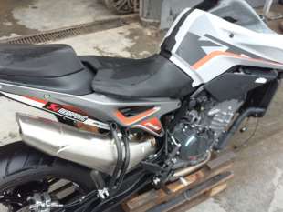 Recambio de abs para ktm duke - 790 duke l referencia OEM IAM 61742031044  