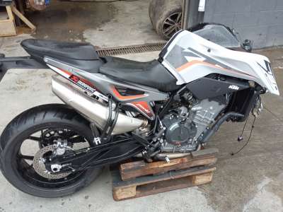Recambio de motor arranque para ktm duke - 790 duke l referencia OEM IAM C90040001000  