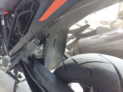 Recambio de guardabarros trasero para ktm super adventure - 1290 super adventure s referencia OEM IAM 61908019020  