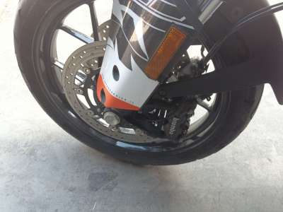 Recambio de pinza de freno delantera izquierda para ktm super adventure - 1290 super adventure s referencia OEM IAM 603130150013