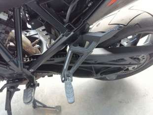 Recambio de estribera izquierda para ktm super adventure - 1290 super adventure s referencia OEM IAM 61912020080C1  