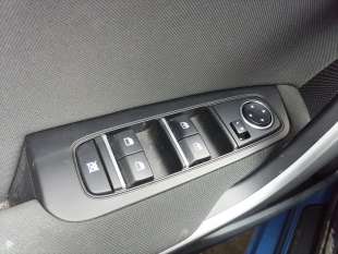 Recambio de mando elevalunas delantero izquierdo para kia ceed tourer (cd) 2018- 1.0 t-gdi referencia OEM IAM 93571J7000  