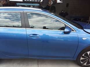 Recambio de puerta delantera derecha para kia ceed tourer (cd) 2018- 1.0 t-gdi referencia OEM IAM 76004J7000  