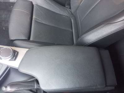Recambio de apoyabrazos central para bmw 3 (f30, f80) 2011-2018 330 e referencia OEM IAM 51169216925  