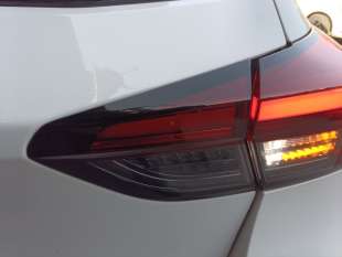 Recambio de piloto trasero derecho interior para opel corsa f (p2jo) 2019- 1.2 (68) referencia OEM IAM 9830096280   2