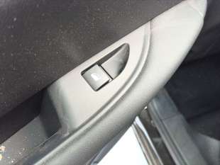 Recambio de mando elevalunas trasero izquierdo para ds ds 3 / ds 3 crossback (ur_, uc_, uj_) 2018- 1.2 puretech 130 referencia O