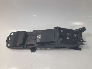 Recambio de moldura para yamaha mt-09 (7.2013) 2013-2020 referencia OEM IAM BS28212B00  
