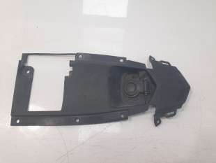 Recambio de moldura para yamaha mt-09 (7.2013) 2013-2020 referencia OEM IAM BS2216510100  