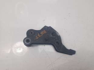 Recambio de soporte brazo suspension trasero derecho para yamaha tracer 900 2018- referencia OEM IAM B5U271520000  