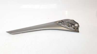 Recambio de moldura para lexus xe2 2019- is300h referencia OEM IAM 5501253010  