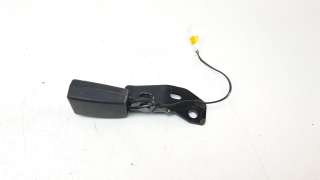 Recambio de enganche cinturon trasero derecho para jeep renegade 2014- limited 4x4 referencia OEM IAM 7356444750  