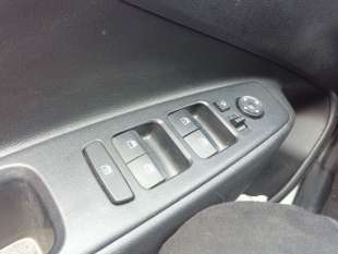 Recambio de mando elevalunas delantero izquierdo para hyundai i10 iii (ac3, ai3) 2019- 1.0 mpi referencia OEM IAM 935602V000  
