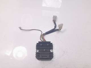 Recambio de regulador de corriente para aprilia pegaso 125 / 600 / 650 1990-2009 pegaso 650 referencia OEM IAM SH532B12  