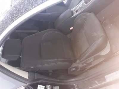 Recambio de asiento delantero derecho para renault laguna coupe 2008-2016 base referencia OEM IAM   