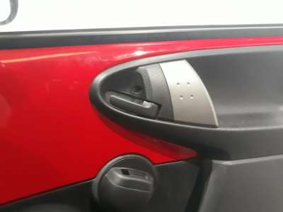 Recambio de maneta interior delantera derecha para peugeot 107 2005-2014 urban referencia OEM IAM   