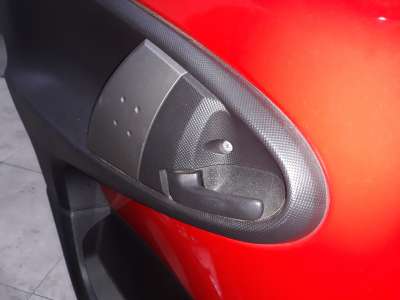 Recambio de maneta interior trasera izquierda para peugeot 107 2005-2014 urban referencia OEM IAM   