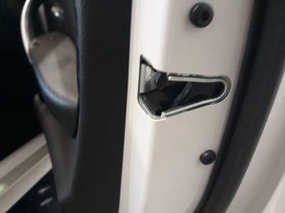 Recambio de cerradura puerta delantera derecha para bmw serie 3 lim. (f30) 2011-2015 318d referencia OEM IAM   