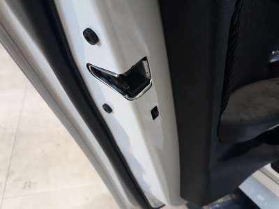 Recambio de cerradura puerta trasera izquierda para bmw serie 3 lim. (f30) 2011-2015 318d referencia OEM IAM   
