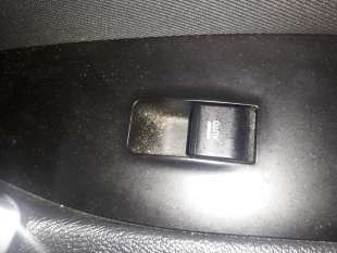 Recambio de mando elevalunas delantero derecho para hyundai i40 2012- style blue referencia OEM IAM   