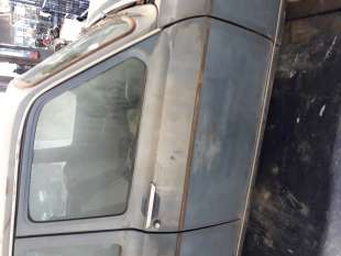Recambio de puerta delantera derecha para renault 6 1976- gtl referencia OEM IAM   