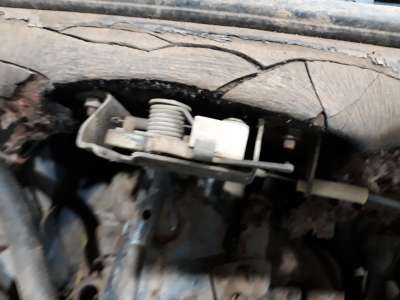Recambio de cerradura capo para renault 6 1976- gtl referencia OEM IAM   
