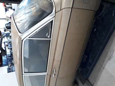 Recambio de puerta delantera derecha para ford taunus 1975- 2.0 v6 referencia OEM IAM   