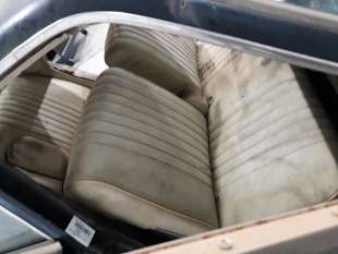 Recambio de asiento delantero derecho para dodge dart 1960- barreiros referencia OEM IAM   