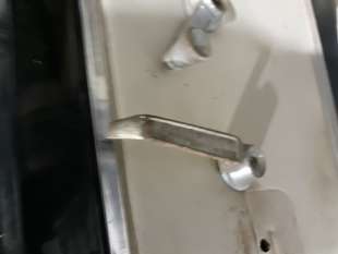 Recambio de maneta interior trasera izquierda para dodge dart 1960- barreiros referencia OEM IAM   