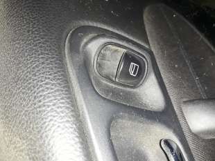 Recambio de mando elevalunas trasero izquierdo para mercedes-benz clase c (w203) 2000-2007 c 220 cdi (203.008) referencia OEM IA