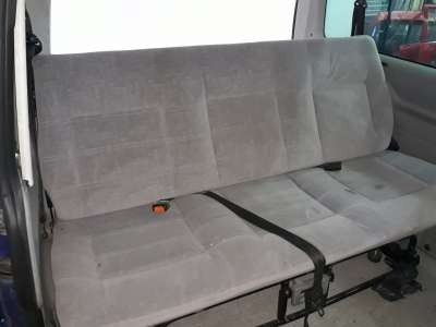 Recambio de asiento trasero medio para volkswagen t4 bus (mod. 1991) 1990-2003 multivan atlantis referencia OEM IAM   