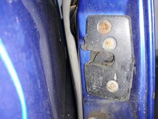Recambio de cerradura puerta trasera derecha para volkswagen t4 bus (mod. 1991) 1990-2003 multivan atlantis referencia OEM IAM  