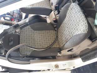 Recambio de asiento delantero derecho para nissan terrano/terrano.ii (r20) 1993-2007 aventura referencia OEM IAM   