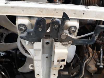 Recambio de cerradura capo para nissan terrano/terrano.ii (r20) 1993-2007 aventura referencia OEM IAM   