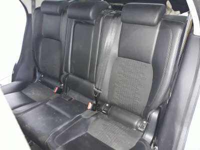 Recambio de asiento trasero medio para land rover discovery sport 2014- hse referencia OEM IAM   