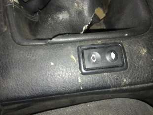 Recambio de mando elevalunas delantero derecho para bmw serie 3 berlina (e36) 1990-1998 318i referencia OEM IAM   