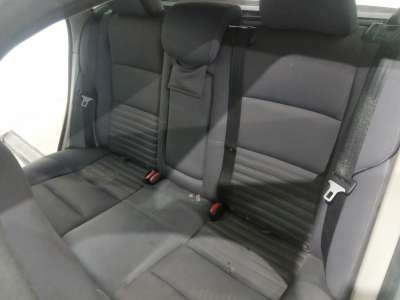 Recambio de asiento trasero medio para volvo v50 familiar 2004-2012 2.0 d summum referencia OEM IAM   