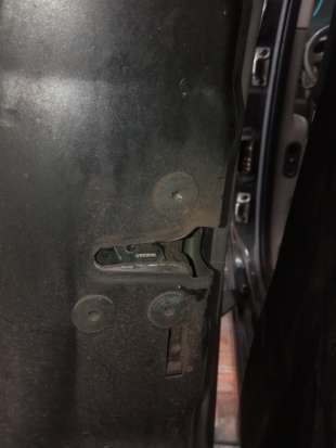 Recambio de cerradura puerta trasera izquierda para renault kangoo 2008- dynamique referencia OEM IAM   