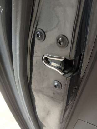 Recambio de cerradura puerta trasera izquierda para opel insignia a (g09) 2008-2017 2.0 cdti (68) referencia OEM IAM   