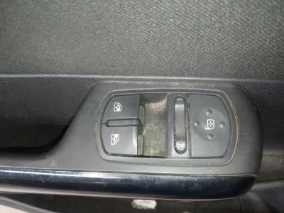 Recambio de mando elevalunas delantero izquierdo para opel corsa d 2006-2015 essentia referencia OEM IAM   