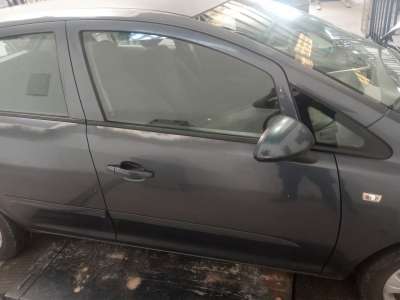 Recambio de puerta delantera derecha para opel corsa d 2006-2015 essentia referencia OEM IAM   