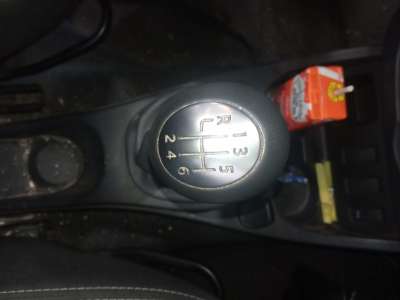Recambio de pomo palanca cambio para dacia duster 2010-2018 laureate 4x2 referencia OEM IAM   