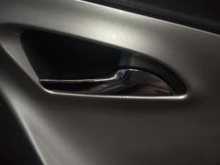 Recambio de maneta interior delantera derecha para opel ampera 2011-2015 excellence referencia OEM IAM   