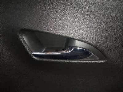 Recambio de maneta interior trasera derecha para opel ampera 2011-2015 excellence referencia OEM IAM   