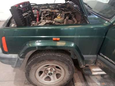 Recambio de aleta delantera izquierda para jeep cherokee (xj) 1983-2001 2.5 tdi 4x4 referencia OEM IAM   