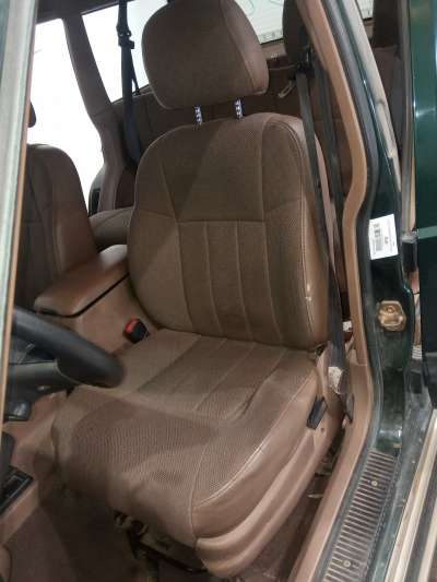 Recambio de asiento delantero izquierdo para jeep cherokee (xj) 1983-2001 2.5 tdi 4x4 referencia OEM IAM   