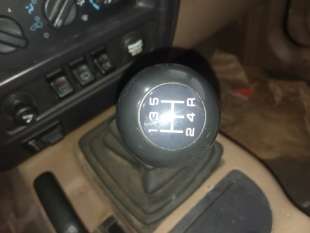 Recambio de pomo palanca cambio para jeep cherokee (xj) 1983-2001 2.5 tdi 4x4 referencia OEM IAM   